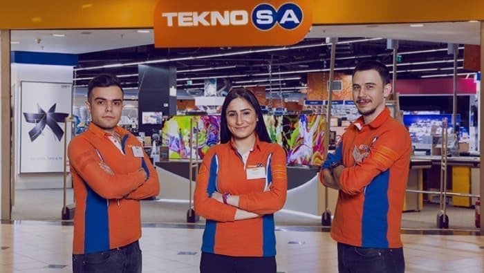 Teknosa retail team and store